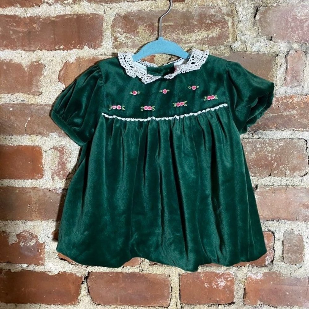 Vintage Green Velvet Baby Dress Lace Collar 3-6m
